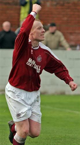 IMAGE: http://img.photobucket.com/albums/v520/rosepics/IMG_2764Custom.jpg