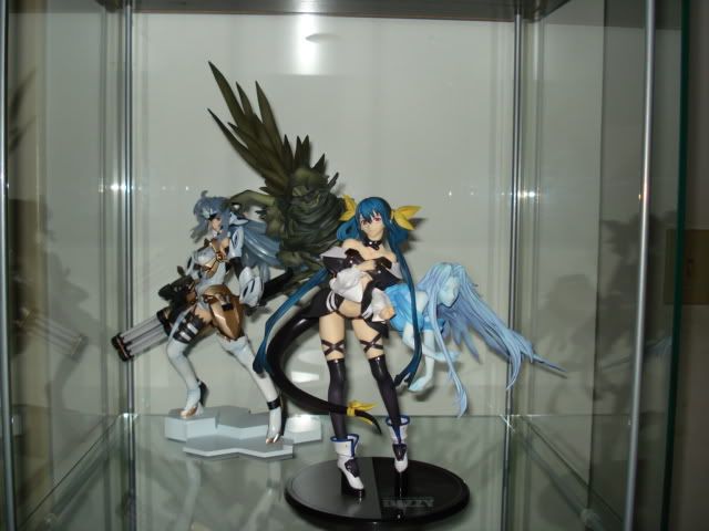 Forum Image: http://img.photobucket.com/albums/v520/takato-kun/KOS-MOS-Dizzy.jpg