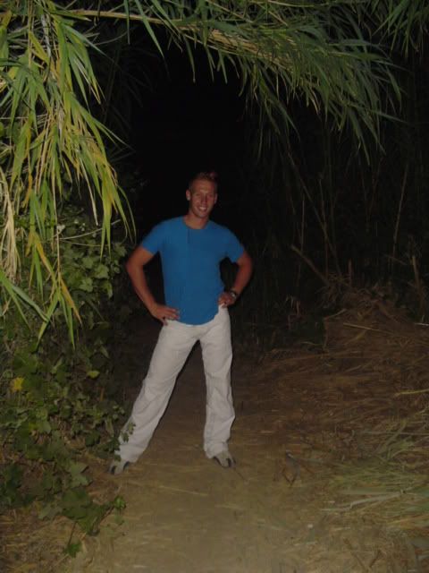 [img width=300]http://img.photobucket.com/albums/v521/lauriesaudie/DSC01619.jpg[/img]