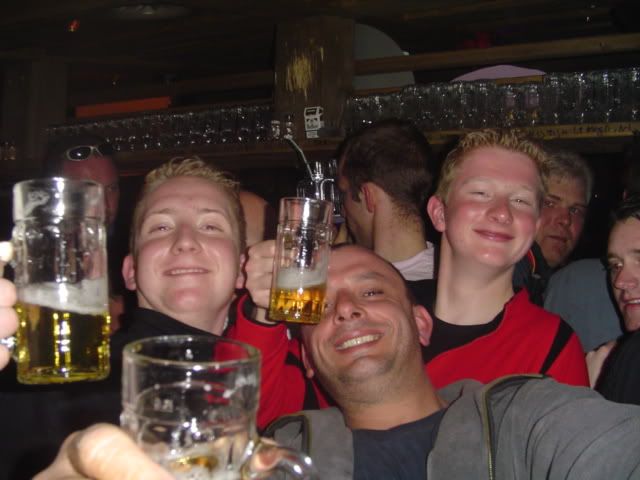 [img width=300]http://img.photobucket.com/albums/v521/lauriesaudie/DSC02150.jpg[/img]