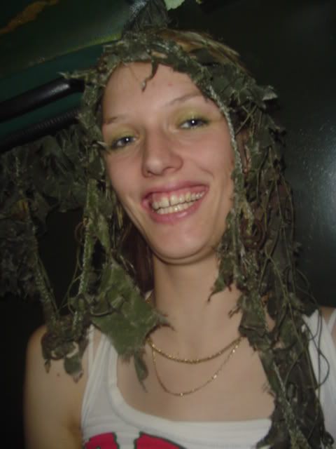 [IMG width=150]http://img.photobucket.com/albums/v521/lauriesaudie/loco/DSC01906.jpg[/IMG]