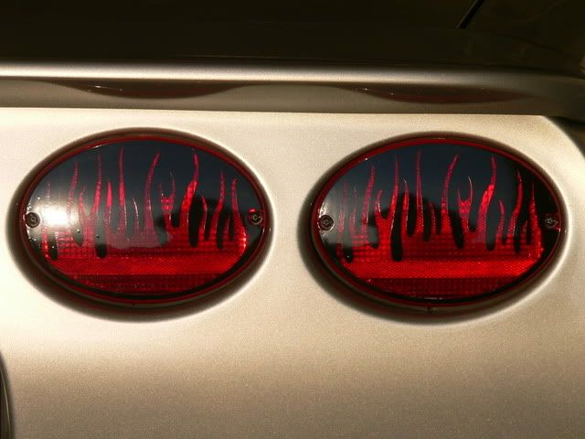 Tailights004.jpg