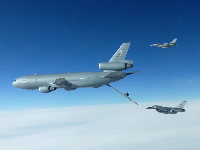 AIR_KC-10_and_F-16s_lg.jpg