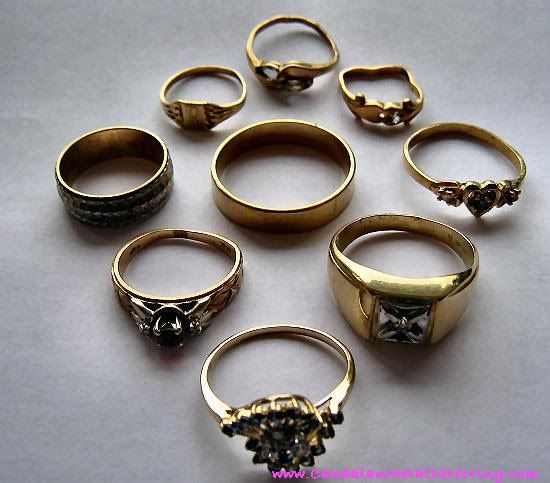 754_9_gold_rings_1-1.jpg