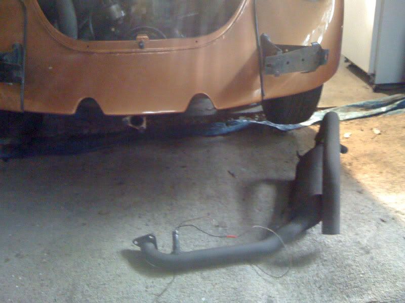 http://img.photobucket.com/albums/v55/egeworks/muffler1.jpg