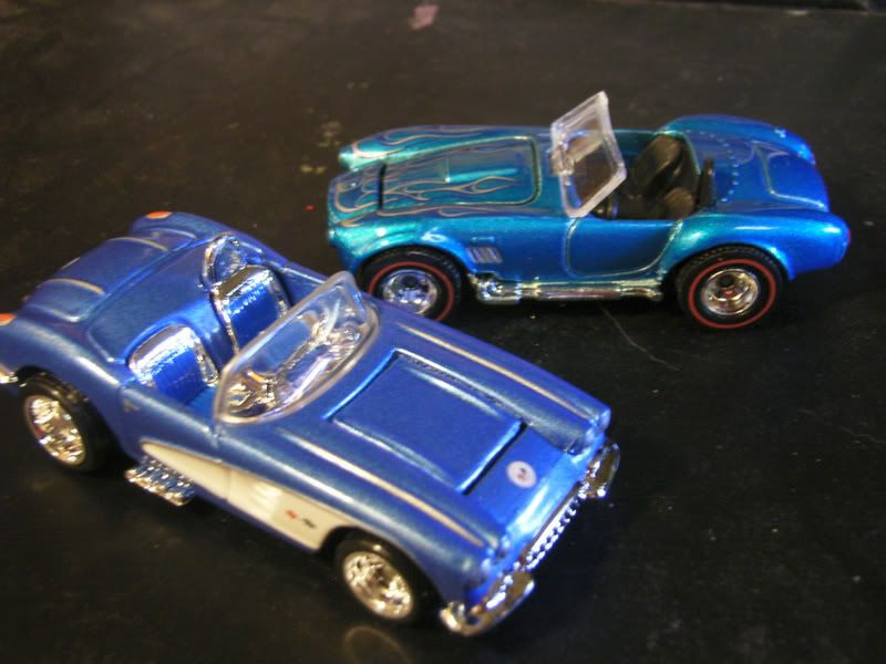 Hot Wheels Ultra Hots 1958 Chevrolet Corvette and 1967 Shelby Cobra 427 
