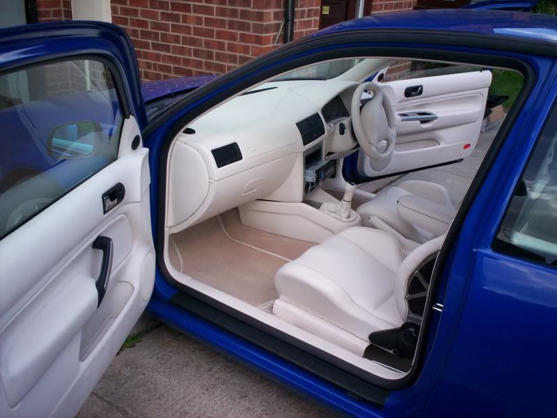 r32 seats? + retrim! MkIV (Mk4) Golf & Bora ukmkivs