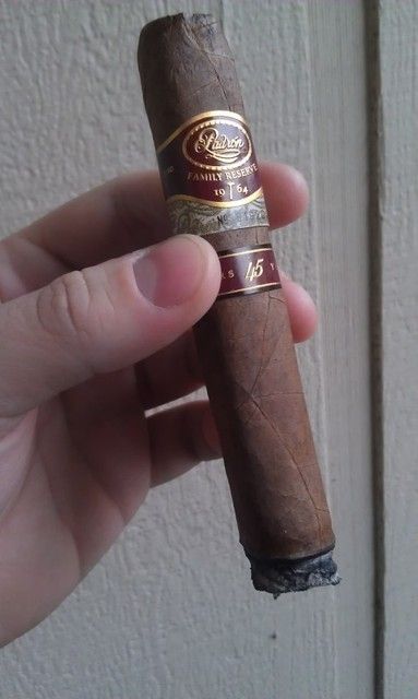 http://img.photobucket.com/albums/v60/docbp87/padron452.jpg?t=1321301956