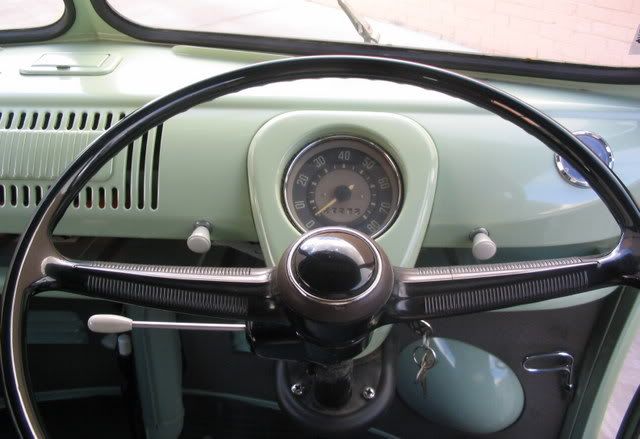 http://img.photobucket.com/albums/v600/komboid/66Camper060715jpg.jpg