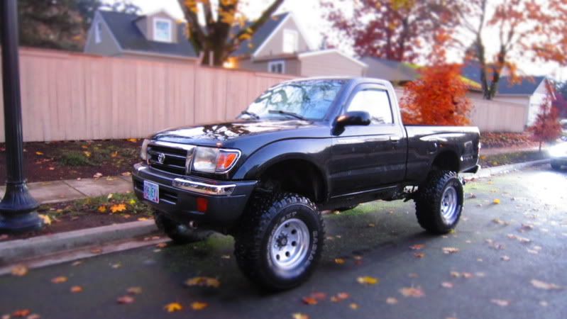 2000 Toyota Tacoma 4x4 Black Lifted 