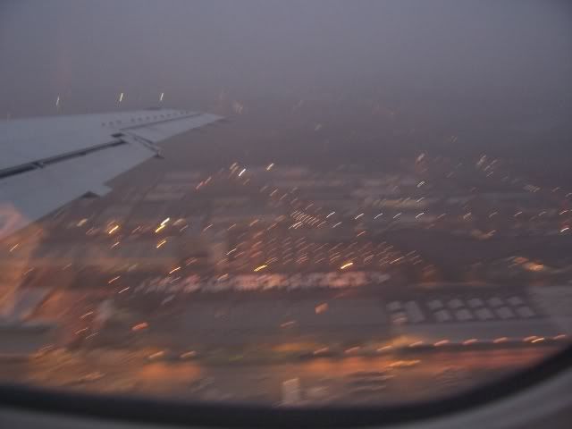 http://img.photobucket.com/albums/v602/snbafan/Christmas%20in%20Brugge%202006/aftertakeoff_BRU.jpg