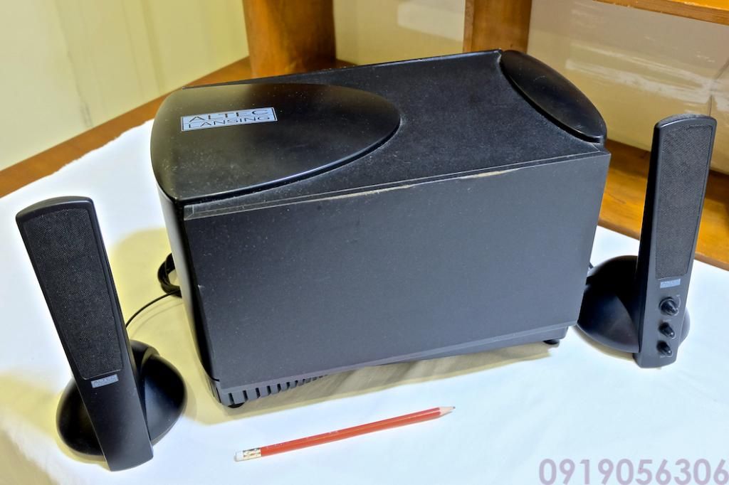 Loa vi tính Altec Lansing ATP3