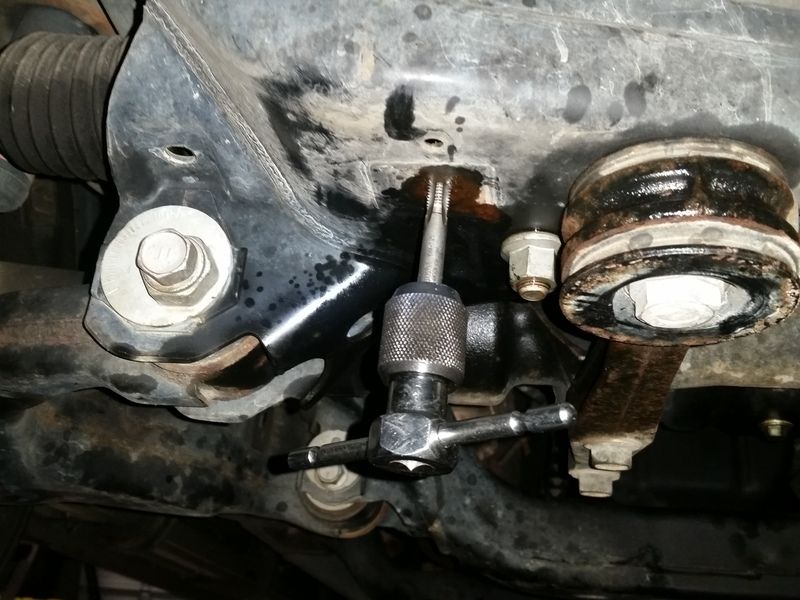 How to fix broken skid plate bolts. Toyota 4Runner Forum Largest