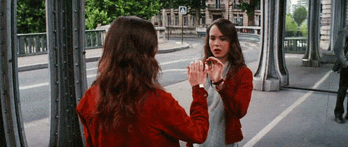 51958-ellen-page-inception-gif-TCrn.gif