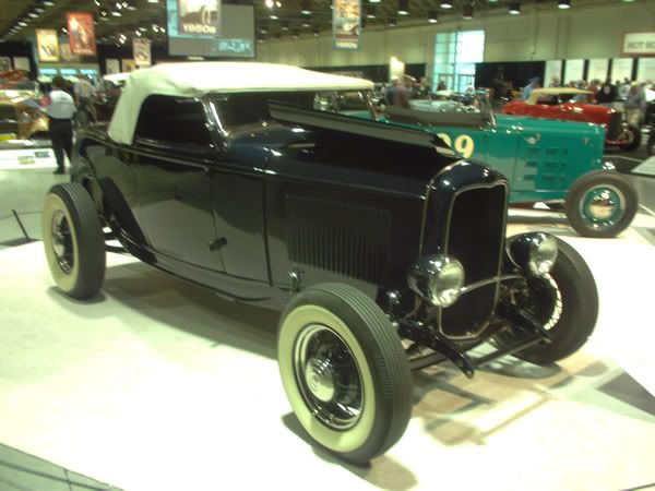 Features - 1932 Ford Roadster Pic Thread 