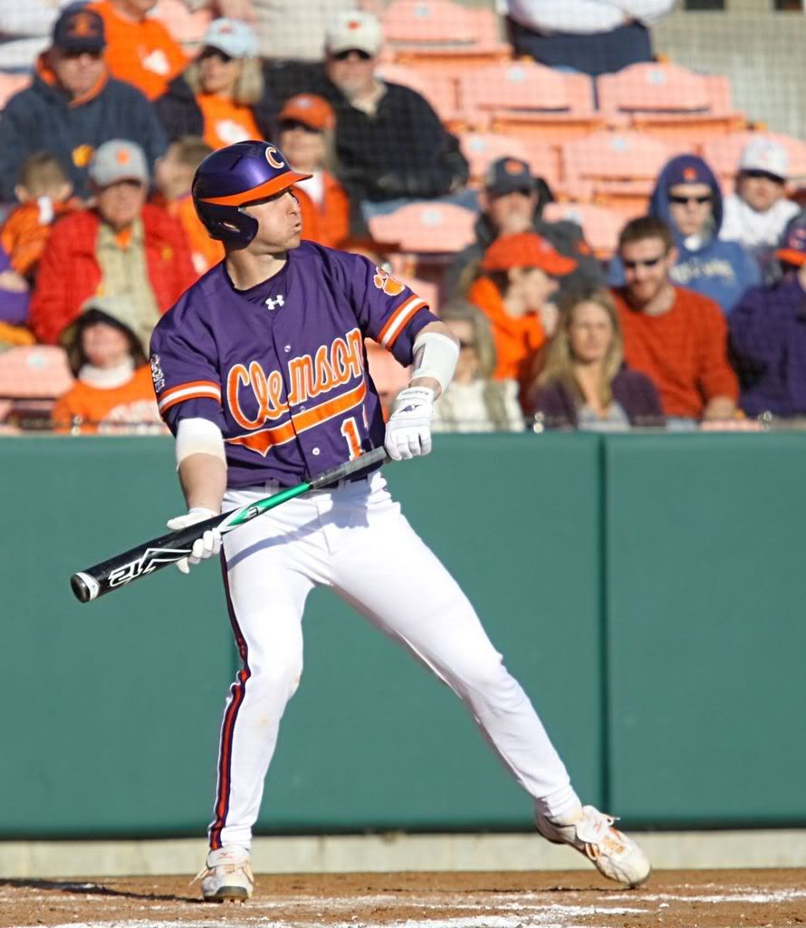 IMAGE: http://img.photobucket.com/albums/v607/badd666/vsCharlotteBase/IMG_3586_resized.jpg