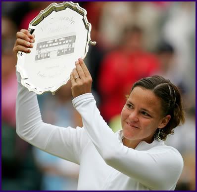 Lindsay with the runner trophy