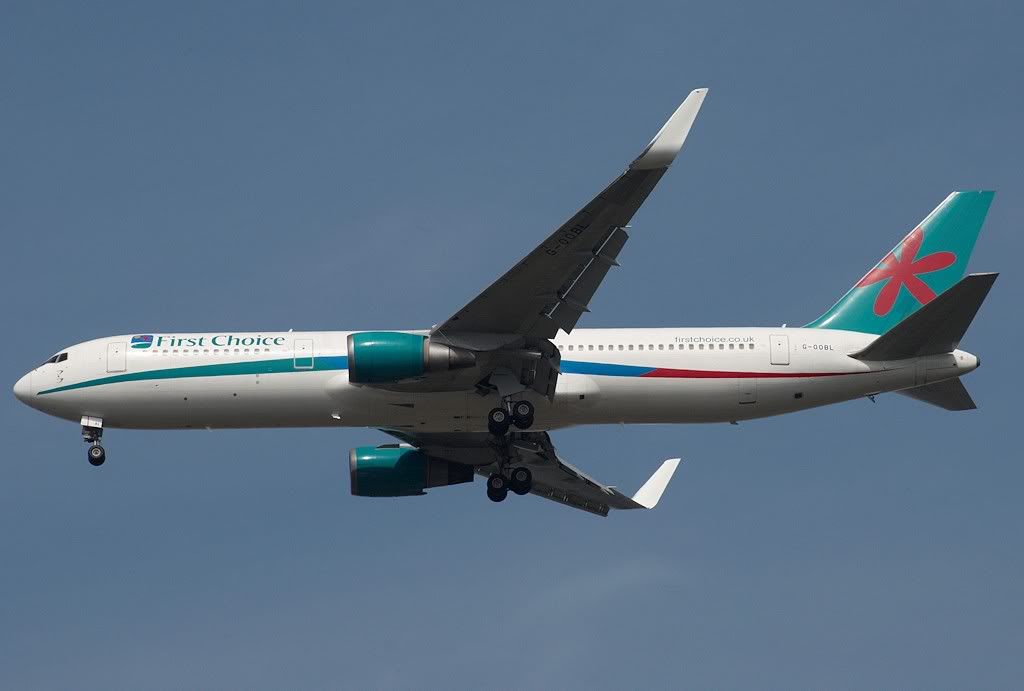 http://img.photobucket.com/albums/v609/CMVH/Manchester%20010910/2_FirstChoice767G-OOBLDSC_9003C.jpg
