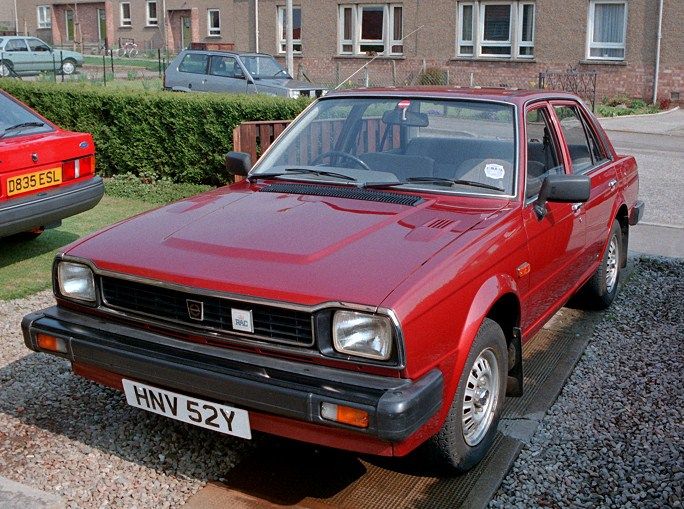 My first was this fabulous Triumph Acclaim bought in 1987 for 2000