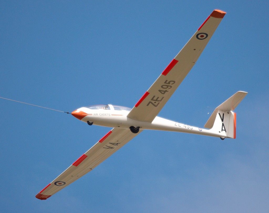http://img.photobucket.com/albums/v609/CMVH/RIAT%20Gliders/DSC_7692D-1.jpg
