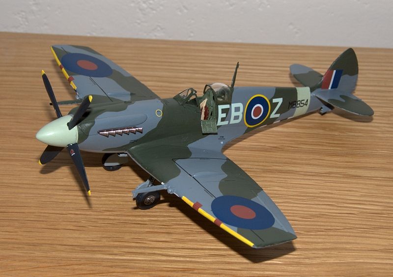http://img.photobucket.com/albums/v609/CMVH/Spitfire%20April%202014/DSC_8403-1_zps9b9272fc.jpg