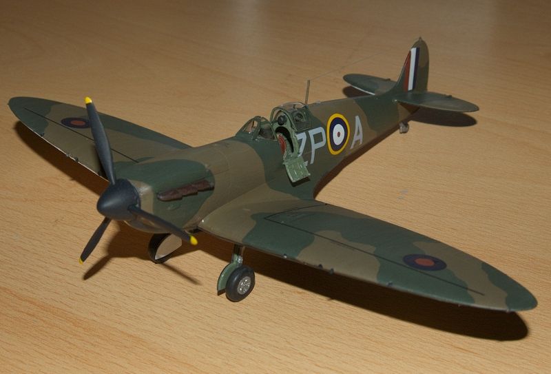 http://img.photobucket.com/albums/v609/CMVH/Spitfire%20models/SpitfireI_1.jpg