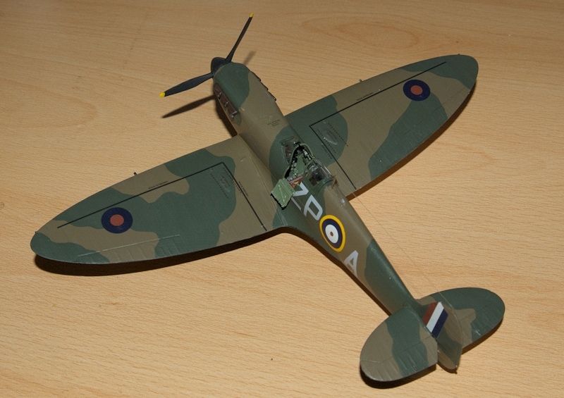 http://img.photobucket.com/albums/v609/CMVH/Spitfire%20models/SpitfireI_2.jpg