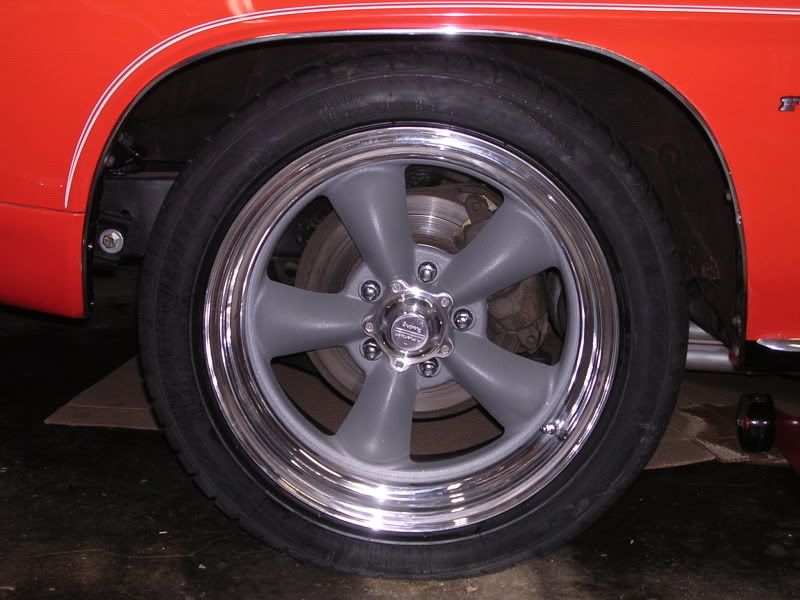 Grooves in both rotors, is this normal? Team Camaro Tech