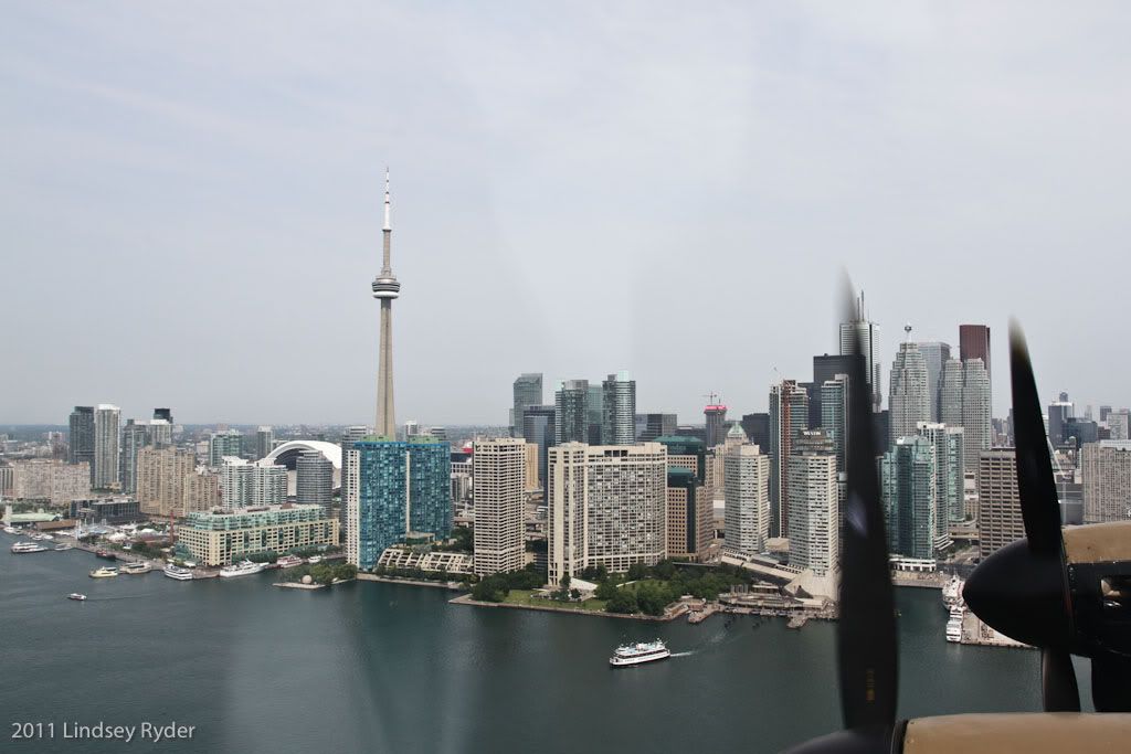 IMAGE: http://img.photobucket.com/albums/v611/Rubi_Jane/Avro%20Lancaster%20Bomber%20Flight/Lancaster_2011_July2-9.jpg