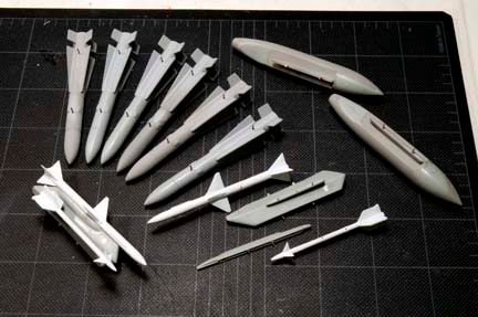 F14wheels_pinning_weapons03.jpg