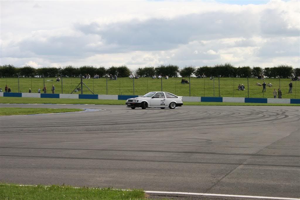 [Image: AEU86 AE86 - Tuner GP - Donington Park 17/09/2005]