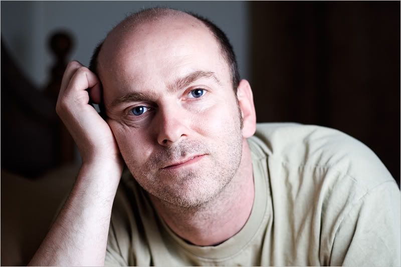 IMAGE: http://img.photobucket.com/albums/v615/beanzzzz/SelfPortrait_webcopy.jpg