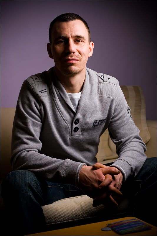 IMAGE: http://img.photobucket.com/albums/v615/beanzzzz/TobyPortraitcopy.jpg