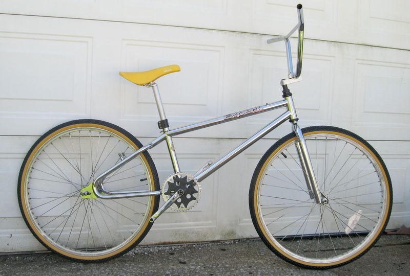 mongoose beach cruiser