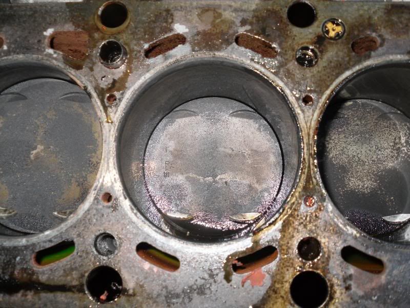 cracked engine gasket