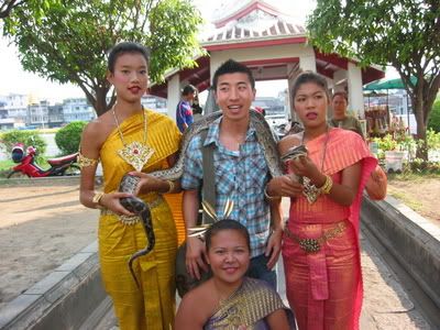 Hosted by Photobucket.com