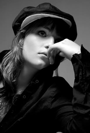 [img width=308 height=452]http://img.photobucket.com/albums/v619/madeliefje81/lust-2-2.jpg[/img]