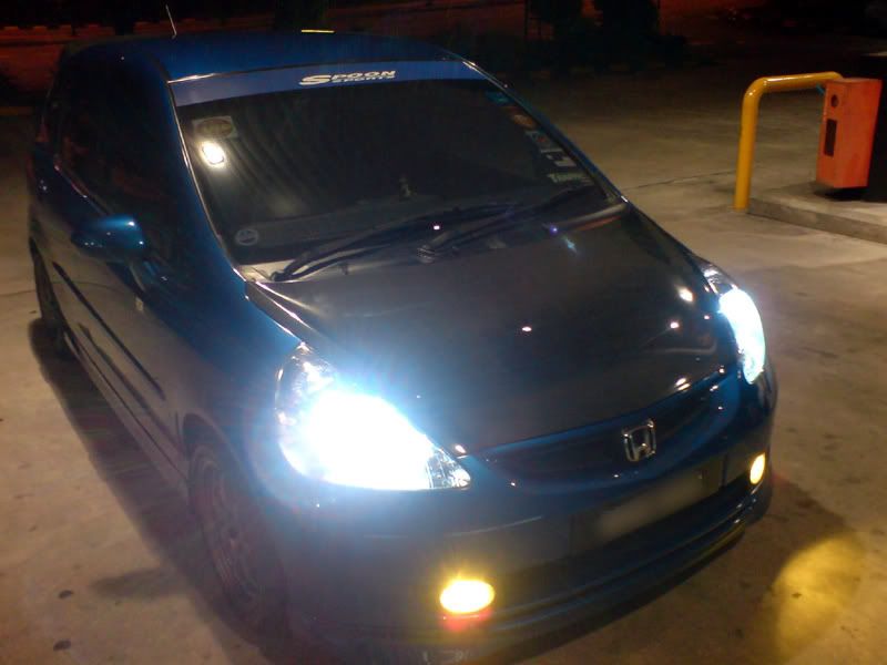 Front01.jpg