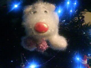 http://img.photobucket.com/albums/v620/purplelurcher/dec08123.jpg