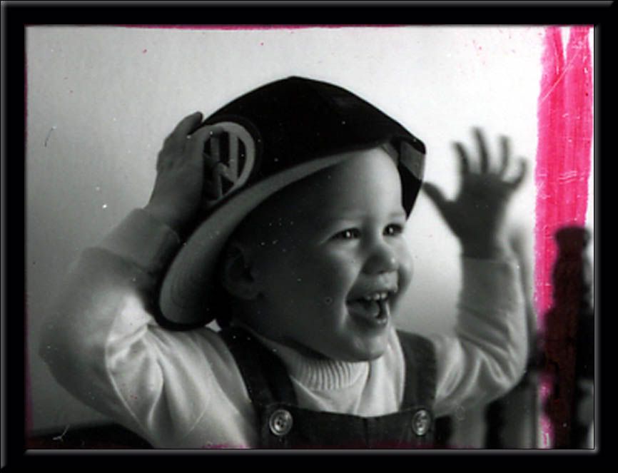 IMAGE: http://img.photobucket.com/albums/v621/2005GLI/Dads%20pics/MEvwhat.jpg