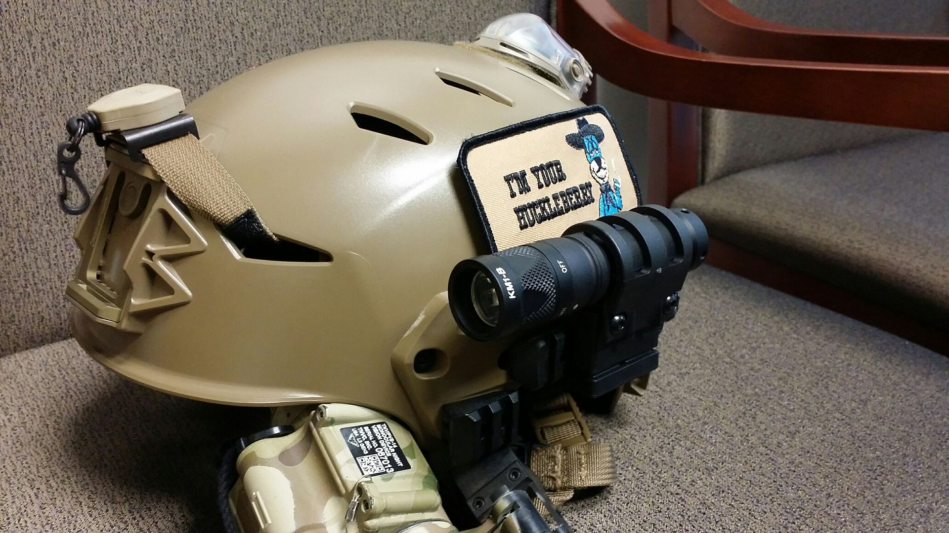 V1_Helmet_zps0631be03.jpg