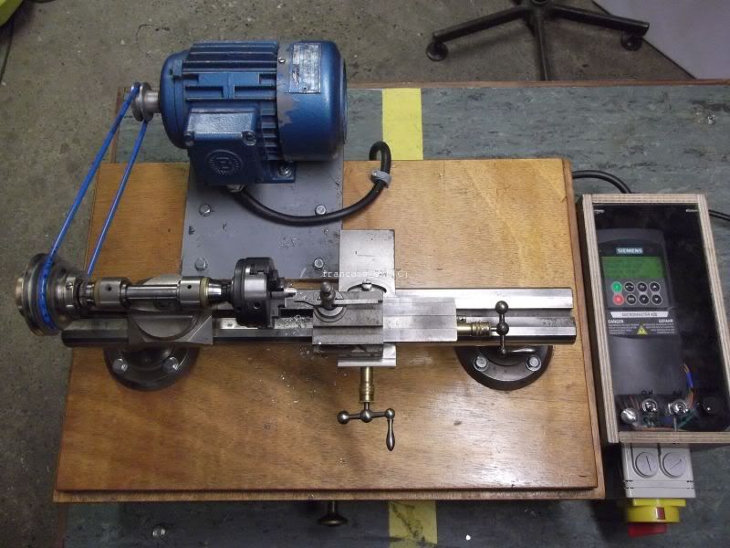 Tour lorch 8mm avec un Micromaster 420 Siemens dans Usinage et outils DSCF1987