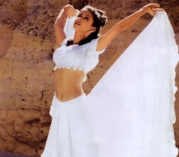 urmila_matondkar_024_1024x768_vykx_zps9ca1bfb5.jpg