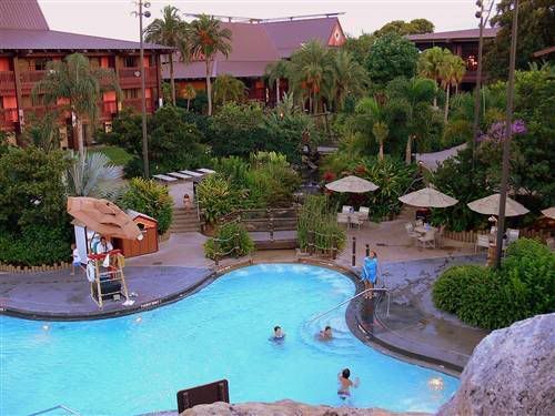 Disneys_Polynesian_Resort_45627_5_0.jpg