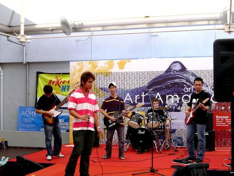 Image hosting by Photobucket