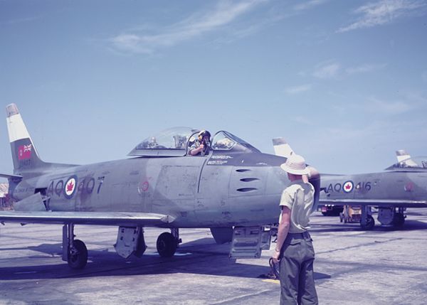 ac_300_zpszal1xdax.jpg~original