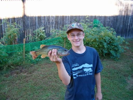 9-27-05largemouth3.jpg