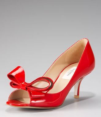 These Valentino lowheeled bow pumps are a major contender