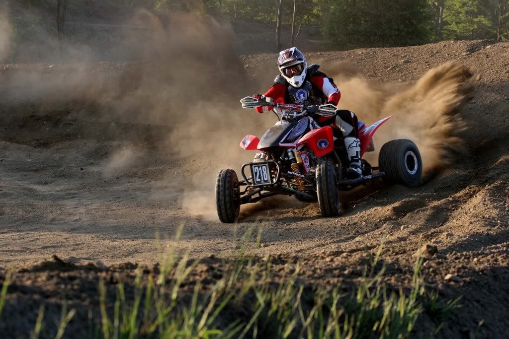 IMAGE: http://img.photobucket.com/albums/v624/jetzwing/BUSINESSCARD.jpg