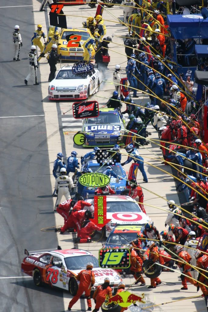 IMAGE: http://img.photobucket.com/albums/v624/jetzwing/Picture416.jpg